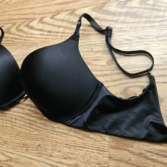 Victoria's Secret Women Bra 32C Black Wear Everywhere Super Push Up - Picture 2 of 8